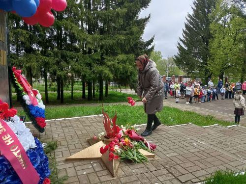 В Лаишевском районе на митинге к 80-летию Победы выступил оркестр духовых инструментов