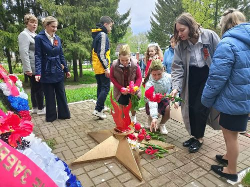 В Лаишевском районе на митинге к 80-летию Победы выступил оркестр духовых инструментов