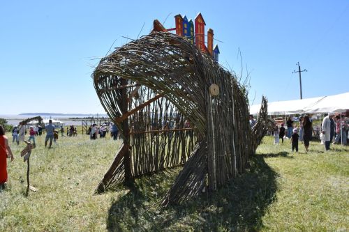«Бибинур» зовет в гости: ощутите душу Татарстана в Лаишевском районе