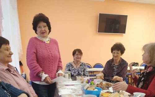 Праздник сирени объединил поэтов и любителей прекрасного