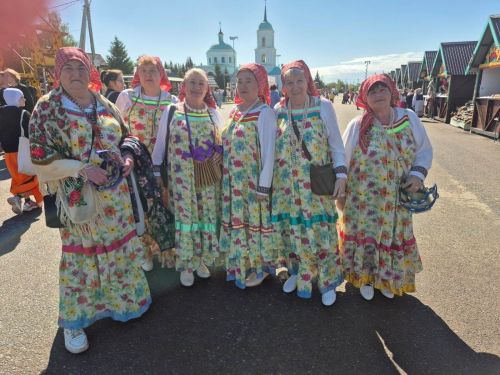 Каравон дусларын каршы ала