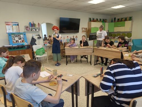 Воспитанники реабилитационного центра услышали чудесную сказку