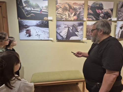 Лаеш ягы музее бинасында Тимур Камалетдинов һәм Михаил Захаров фотографияләре күргәзмәсе