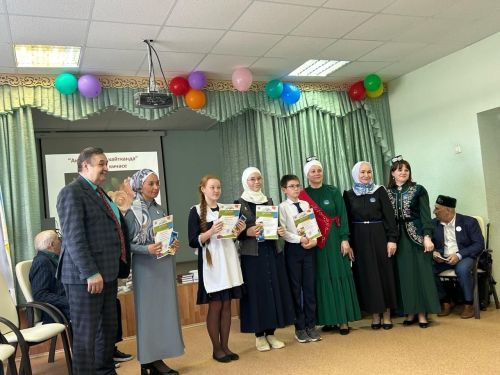 Для учащихся Лаишевского района провели поэтический вечер «Когда возвращаются чайки»