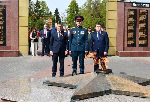 Огонь памяти зажжен в лаишевском парке Победы