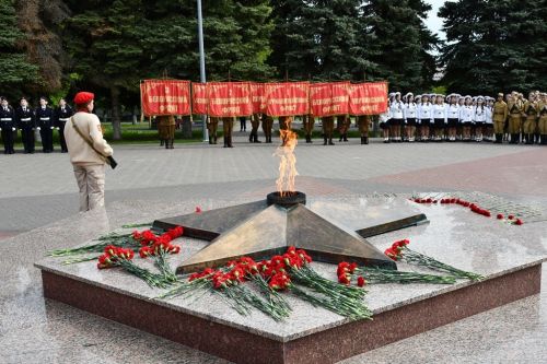 Огонь памяти зажжен в лаишевском парке Победы