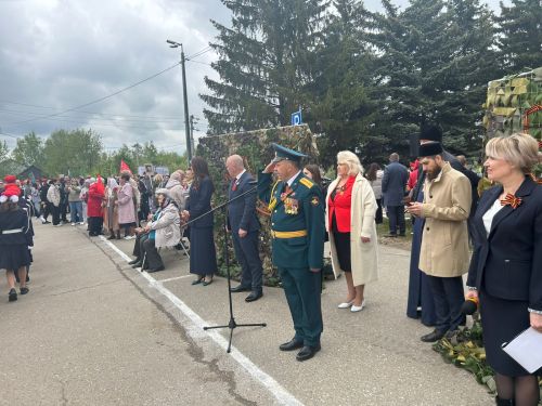Столбище отметило день Победы торжественным парадом