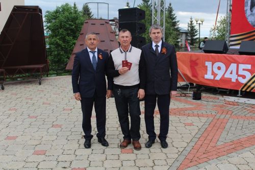 Внук участника Великой Отечественной войны из Лаишевского района получил награду деда