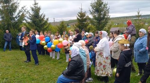 Татар Янтыгы авылында «Хәтер якты, мәнгелек булсын!» дип исемләнгән тантаналы митинг узды