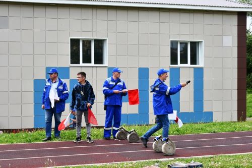 На стадионе ЛТЭТ прошли соревнования пожарных расчетов