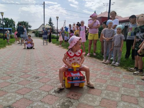 В Именьково отметили День защиты детей и готовятся к Сабантую