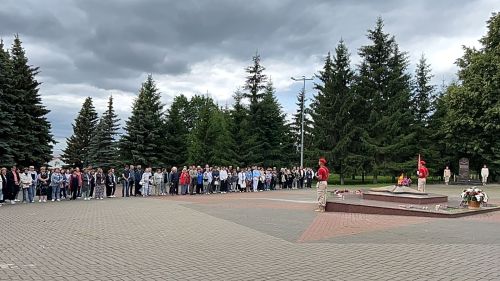 Лаишево склоняет головы в День памяти и скорби