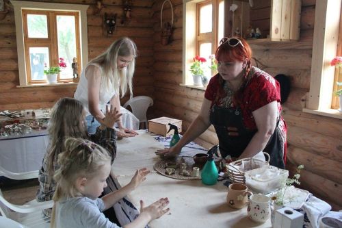 Сабантуйда Лаеш районы ишегалдында Татарстан Рәисе Рөстәм Миңнеханов  булды