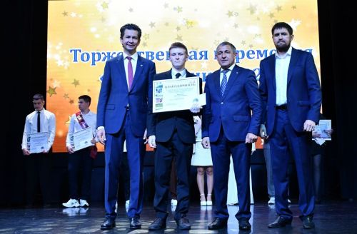 Выпускники Лаишевского района: высокобальники