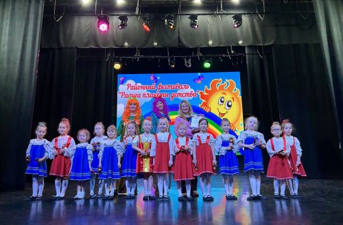 В Лаишево прошел фестиваль «Радуга планеты детства»