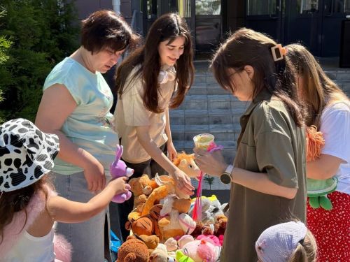 День защиты детей в Лаишевском районе встретили праздничной ярмаркой