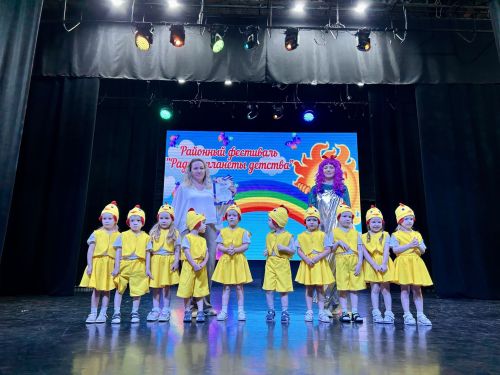 В Лаишево прошел фестиваль «Радуга планеты детства»