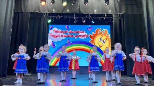 В Лаишево прошел фестиваль «Радуга планеты детства»