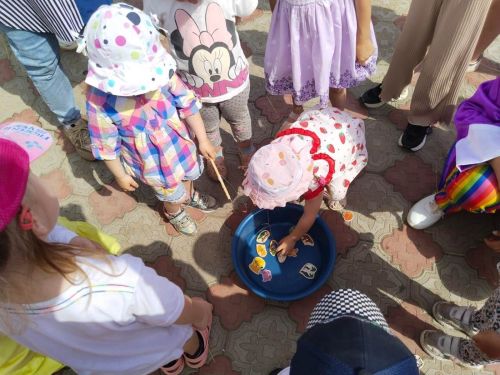 Имәнкискәдә балаларны яклау көнен билгеләп үттеләр һәм Сабантуйга әзерләнәләр