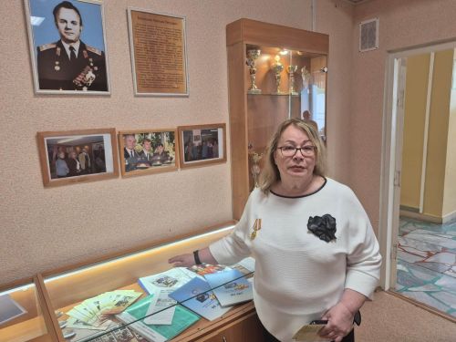 Алексей Петрович Малышев исемендәге Столбище мәктәбендә Советлар Союзы Герое кызы булды