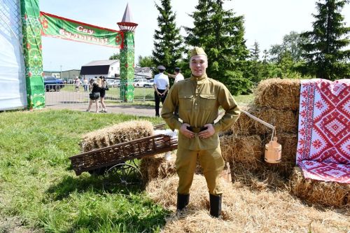 Сабантуй в Лаишево: традиционные подворья и ремесла