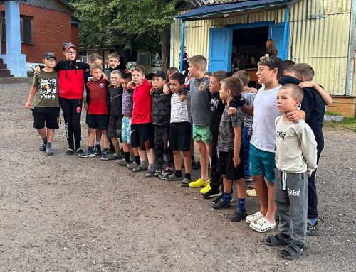 Пенная вечеринка и «шишечный вернисаж»: отдых в лаишевском лагере «Липки» в разгаре