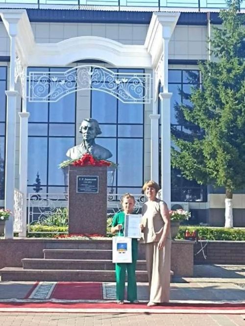 Талантлы яшь әдәбиятчыларны бүләкләделәр