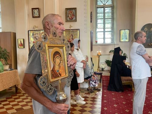 В Смолдеяровском храме отметили престольный праздник