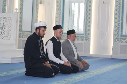 В Лаишеве наградили детей, которые посещали курсы в Соборной мечети «Зайнаб»