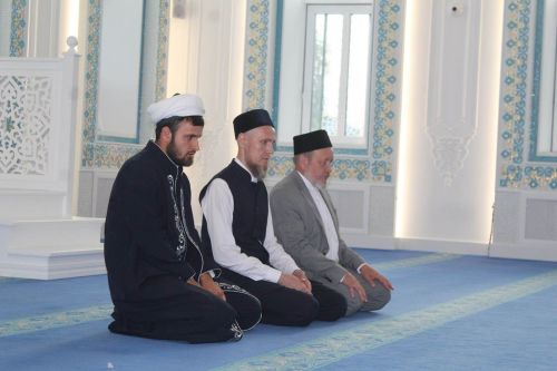 Лаешта «Зәйнәп» Җәмигъ мәчетендә курсларда укыган балаларны бүләкләделәр