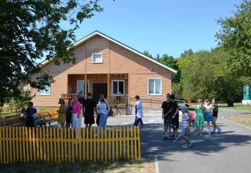 Депутат Госсовета РТ посетил детские лагеря Лаишевского района