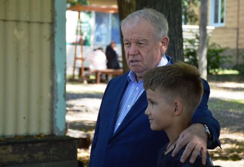 Депутат Госсовета РТ посетил детские лагеря Лаишевского района