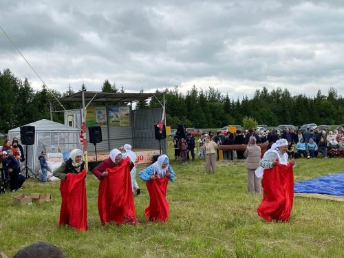 Лаеш районының Кече Елга авылы халкы авыл көнен билгеләп үтте