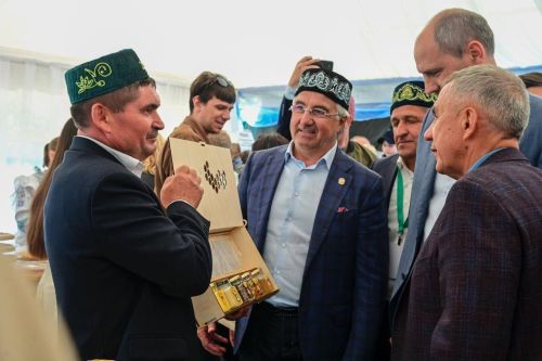 Лаишевцы представили красочное подворье на Сабантуе в Свердловской области