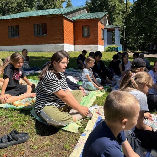 В лаишевском лагере «Липки» открылась вторая смена «Духи долины мира»