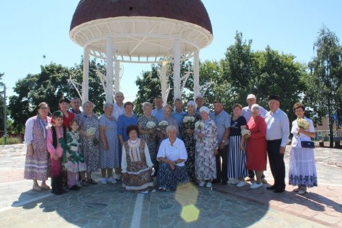 День семьи, любви и верности в Лаишеве отметили интеллектуальной игрой