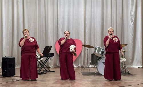 Зрителям Лаишевского района подарили волшебство семейного праздника