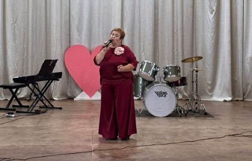 Зрителям Лаишевского района подарили волшебство семейного праздника