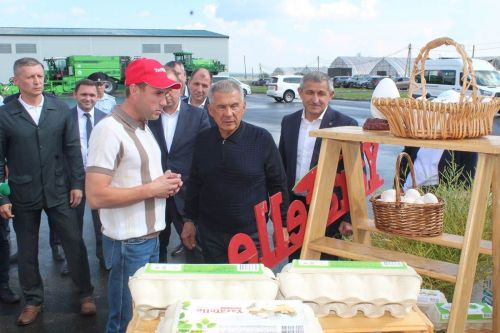 Татарстан Республикасы Рәисе Рөстәм Миңнеханов Лаеш районы аграрийлары белән очрашты