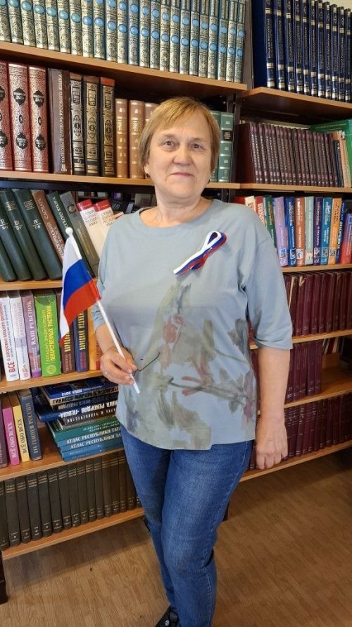 В Лаишевской библиотеке провели патриотическую акцию «Символ народа»