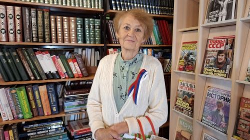 В Лаишевской библиотеке провели патриотическую акцию «Символ народа»