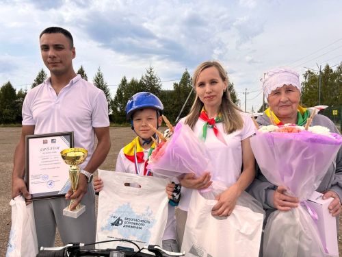 Семейный праздник безопасности: в Лаишево прошёл муниципальный этап конкурса «Старты поколений»