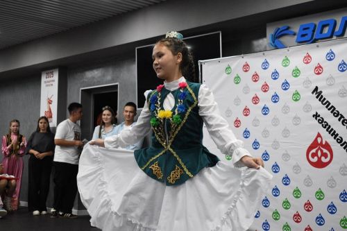 «Милләт хәзинәсе» сменасында катнашучылар татар халкының бай мәдәнияте белән танышалар