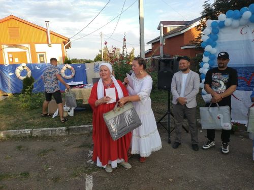 День села: Шуран собрал друзей