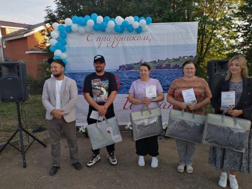 День села: Шуран собрал друзей