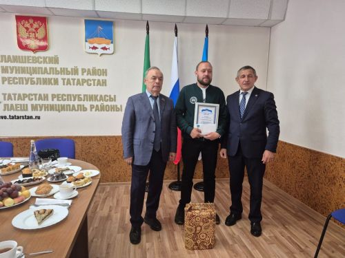 Глава района встретился с участниками Чемпионата профессионального мастерства Абилимпикс