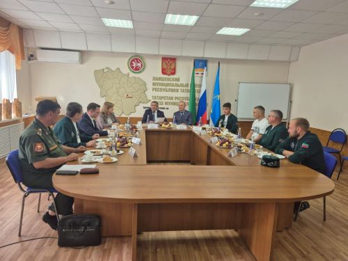 Глава района встретился с участниками Чемпионата профессионального мастерства Абилимпикс