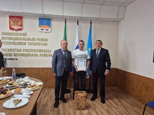 Глава района встретился с участниками Чемпионата профессионального мастерства Абилимпикс