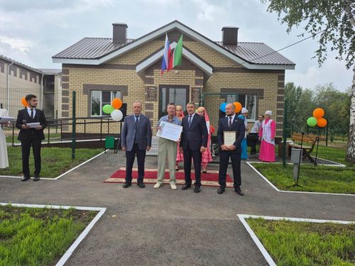 Бүген Кече Елгада авыл җирлеге башкарма комитетының яңа бинасы ачылды