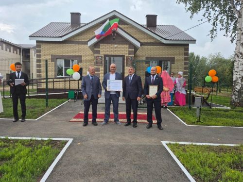 Бүген Кече Елгада авыл җирлеге башкарма комитетының яңа бинасы ачылды
